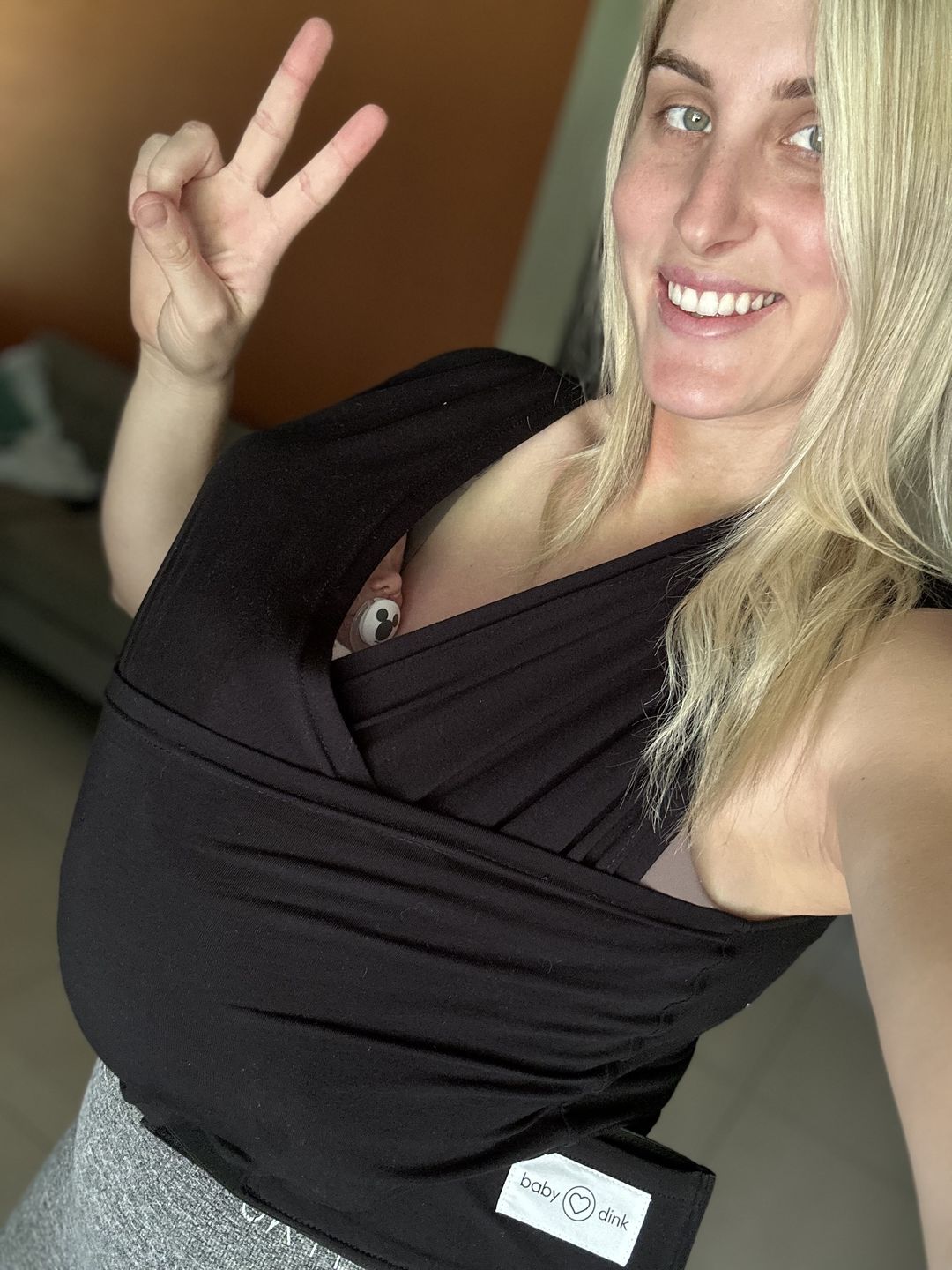 Customer photo review of BabyDink Pocket Organic - Black