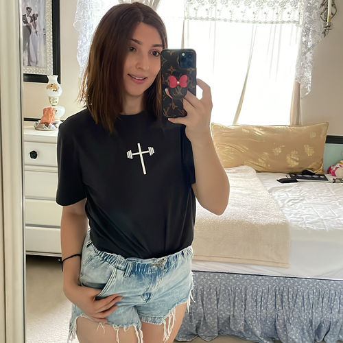 Customer photo review of 2 Timothy 4:17 Performance Tee - Gunmetal