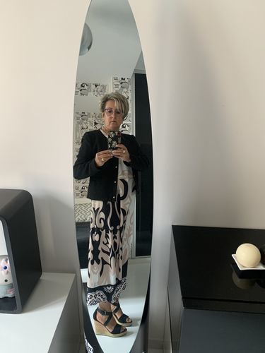Customer photo review of Sukienka w geometryczny wzór z dekoltem w szpic