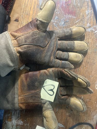 Customer photo review of Glove Repair