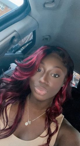 Customer photo review of 99J Burgundy Highlight Straight/ Wave 13×4 Full Frontal Lace Wig