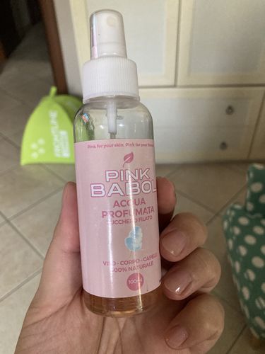 Customer photo review of Acqua profumata viso corpo e capelli