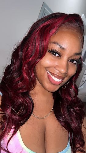 Customer photo review of 99J Burgundy Highlight Straight/ Wave 13×4 Full Frontal Lace Wig