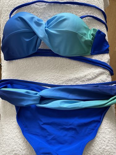 Customer photo review of Strój kąpielowy z gradientowym nadrukiem