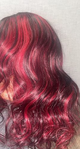 Customer photo review of 99J Burgundy Highlight Straight/ Wave 13×4 Full Frontal Lace Wig