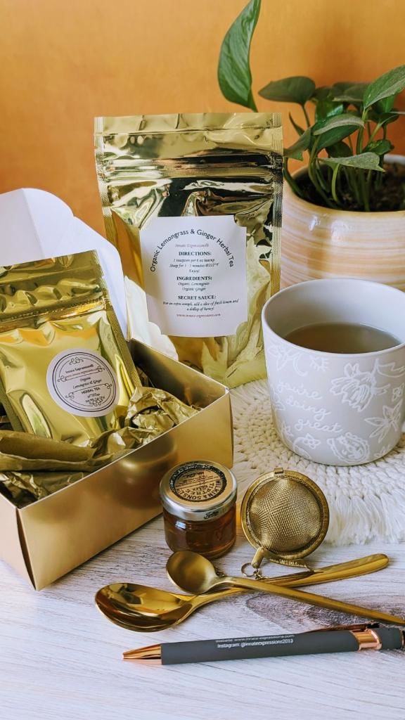 Customer photo review of Full Size: Organic Lemongrass & Ginger Herbal Tea Blend