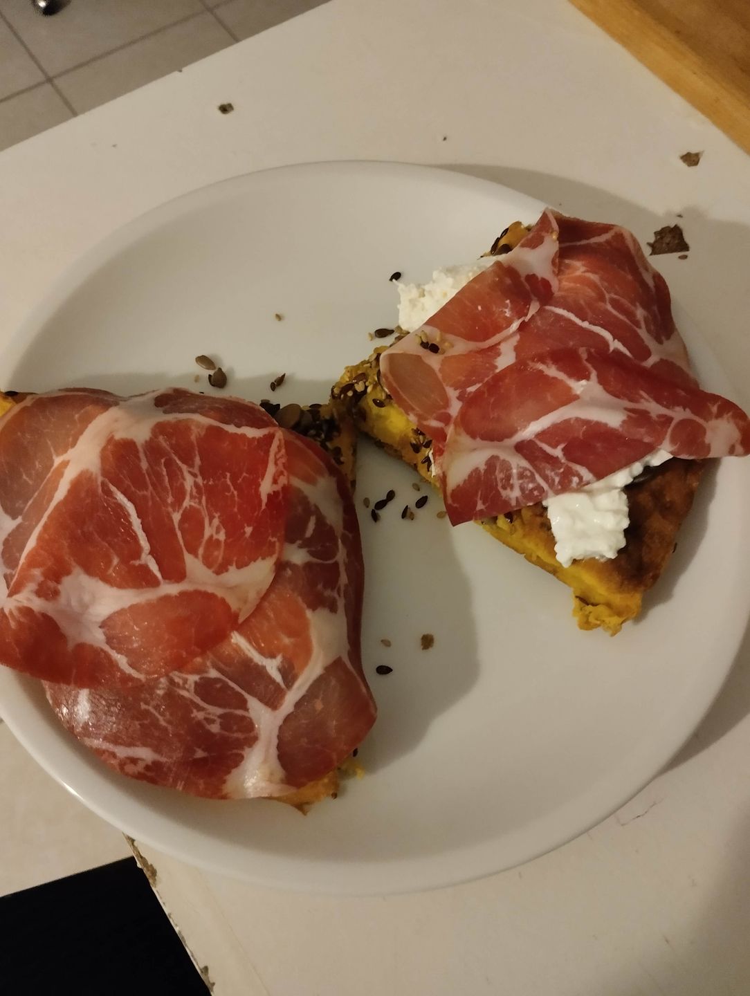 Customer photo review of Focaccia alla Curcuma con Semi Misti