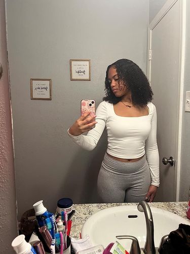 Customer photo review of Kinky Curly Wear & Go Glueless Wigs With Natural Hairline Dome Cap Lace Closure Wigs