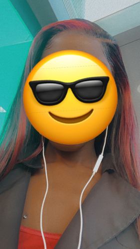 Customer photo review of 99J Burgundy Highlight Straight/ Wave 13×4 Full Frontal Lace Wig