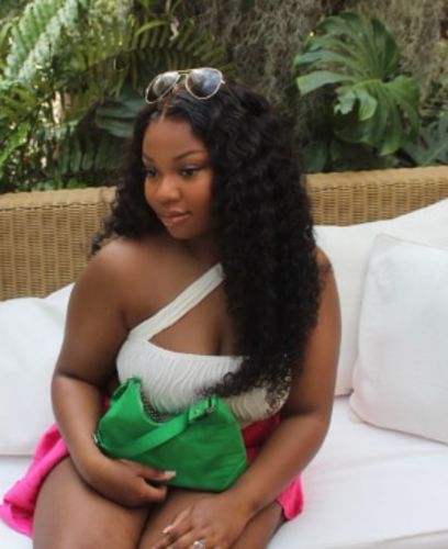 Customer photo review of Kinky Curly Wear & Go Glueless Wigs With Natural Hairline Dome Cap Lace Closure Wigs