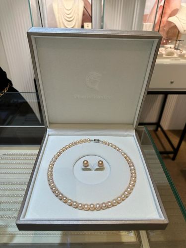 Customer photo review of Elegant Freshwater Pink Pearl Set WS00077