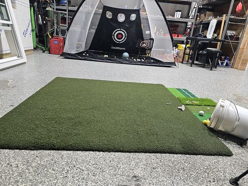 Customer photo review of TeeStrike Premier Golf Mat 5'x5'