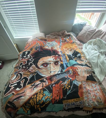 Customer photo review of Slayer Woven Tapestry Blanket
