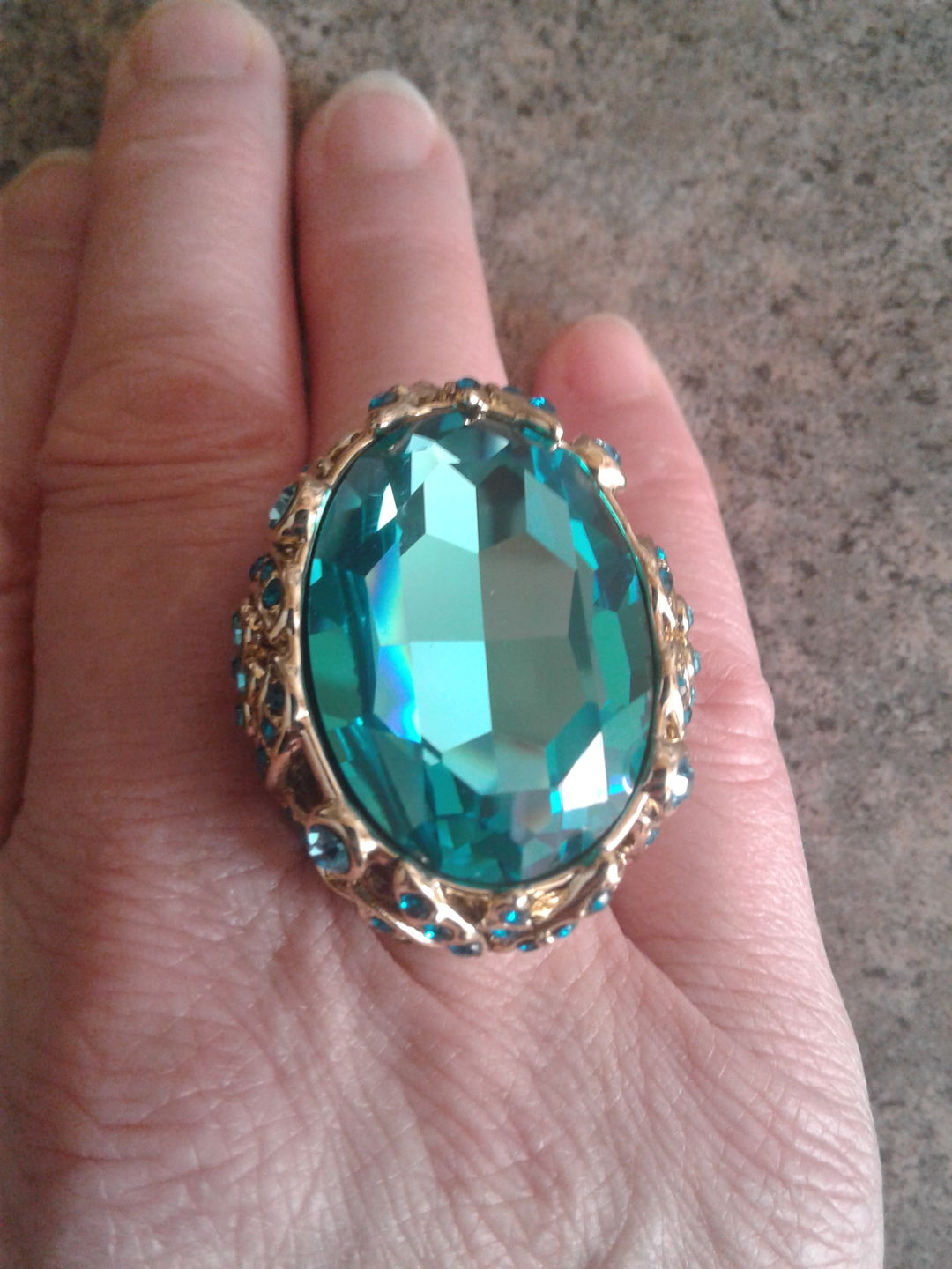 Customer photo review of HEIDI DAUS® "Dare To Wear" Oversized Crystal Cocktail Statement Ring