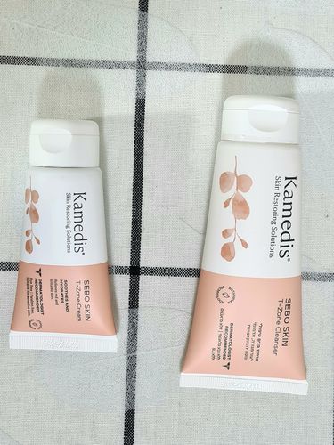 Customer photo review of קרם פנים טיפולי לעור פנים אדמומי, מגורה ומתקלף | SEBO T-ZONE CREAM