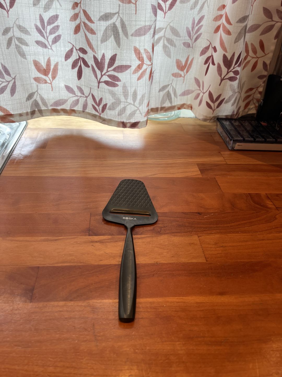 Customer photo review of Boska Ostehøvel Monaco Dark