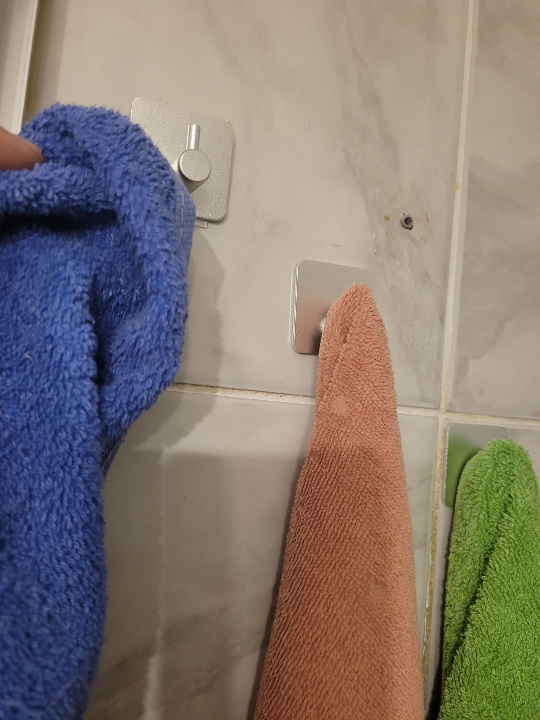 Customer photo review of Cinta de Doble Faz Transparente Pegamucho de 5m Leisel