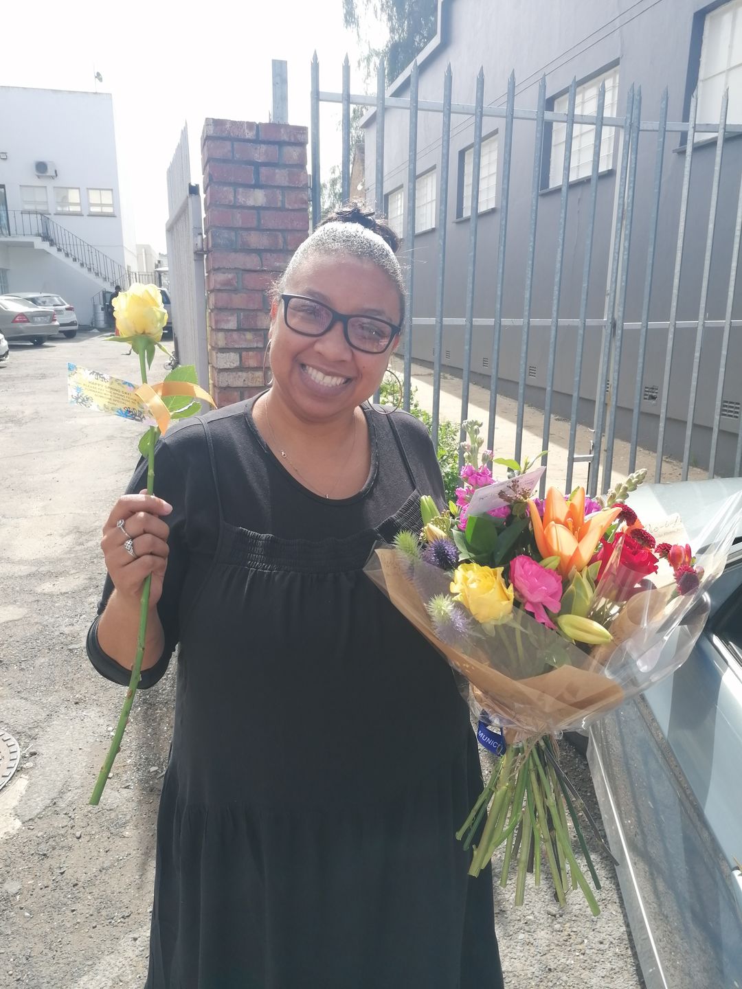 Customer photo review of Fresh Flower Bunch (Bright Summer)