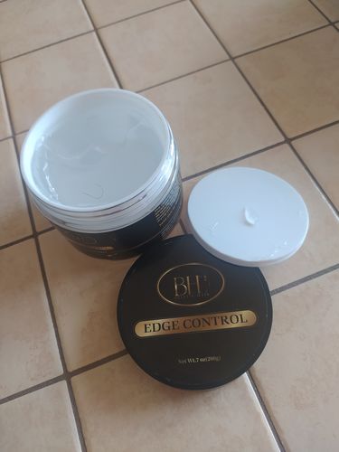 Customer photo review of Edge control