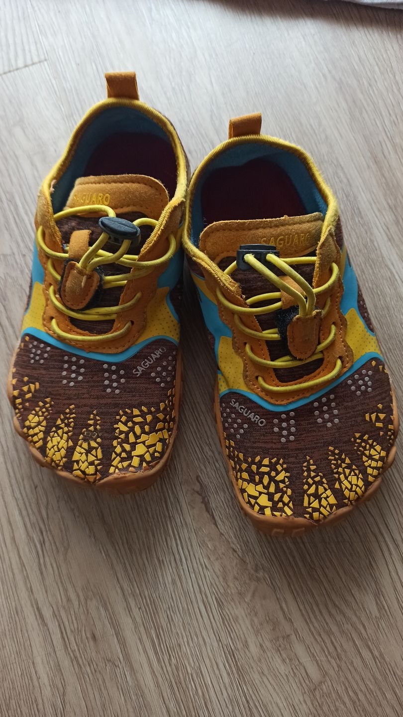 Customer photo review of Niños Barefoot Chaser Fast Ⅰ