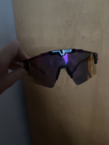 Customer photo review of KAPVOE X100 Polarized Sports Sunglasses