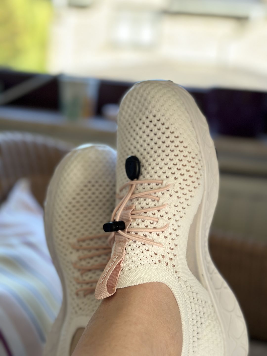 Customer photo review of Aleader Women's Xdrain Vibe Knit Water Shoes