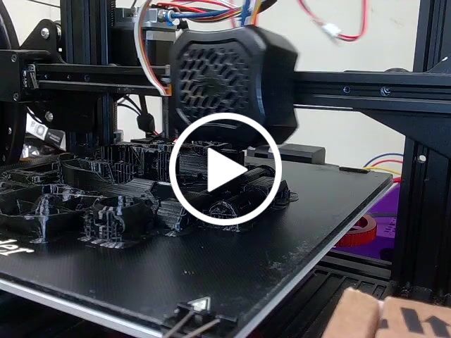 Customer video review of Black PETG Filament 1.75mm 5kg