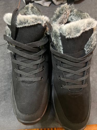 Customer photo review of Calyx Winter Orthoshoes - Comfortable Winter Shoes