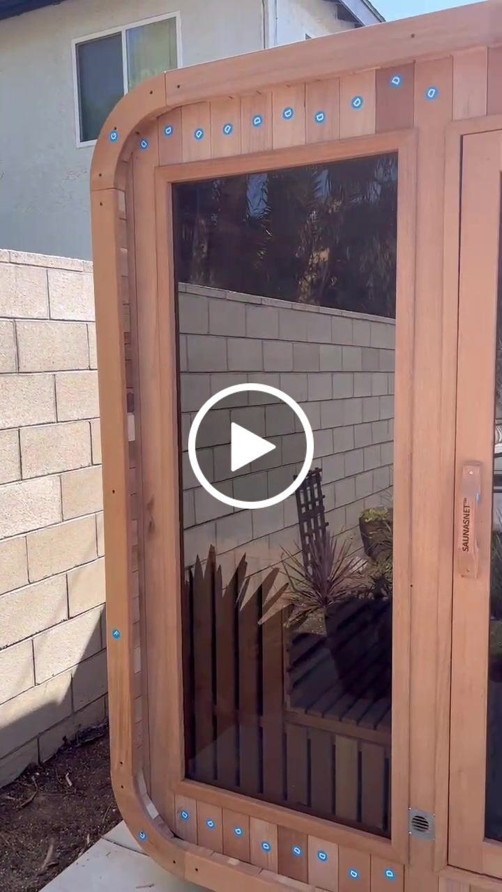 Customer video review of SAUNASNET Outdoor Square Wood Sauna Room