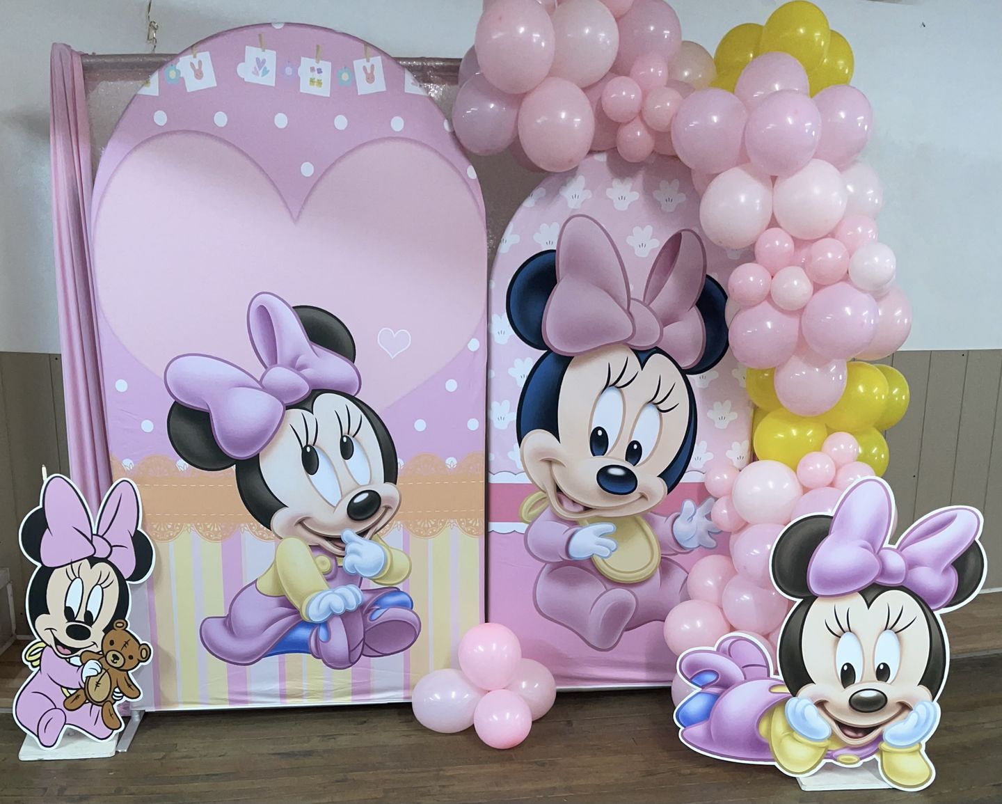 Customer photo review of Chiara Backdrop Wall Set, Arched Wall Set Birthday&Baby Shower&Wedding Party Decoration