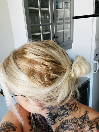 Customer photo review of LA Sunkissed Touch Up Color