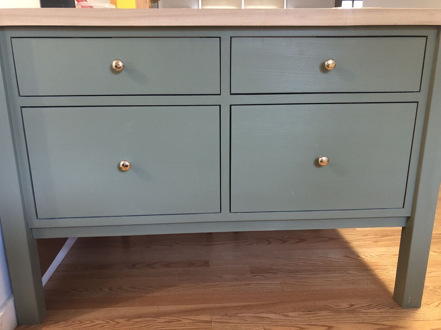 Customer photo review of Classic Polished Brass Cupboard Handles