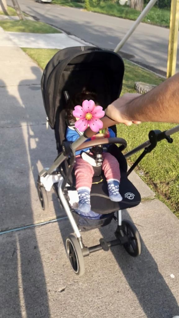 Customer photo review of Coche de paseo Eezy S Twist Plus 2 360º