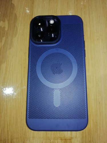 Customer photo review of MagSafe Heat Dissipating iPhone Case