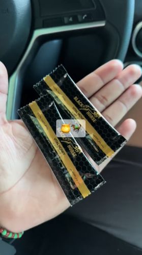 Customer photo review of Black Horse