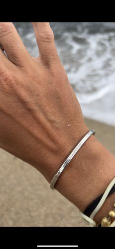 Customer photo review of Buddha Stones Six True Words Engraving Titanium Steel Blessing Protection Bracelet