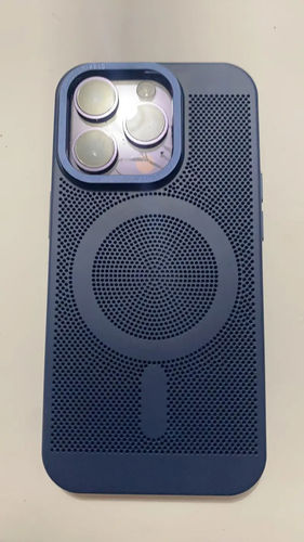 Customer photo review of MagSafe Heat Dissipating iPhone Case