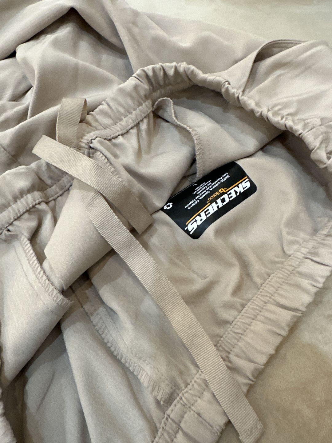 Customer photo review of بنطلون سكتشرز 4 جيوب~4 Pockets Scrub Pant