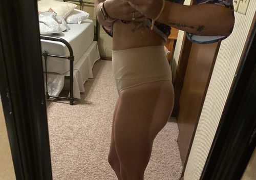 Customer photo review of SHAPE HIGH WAIST THONG