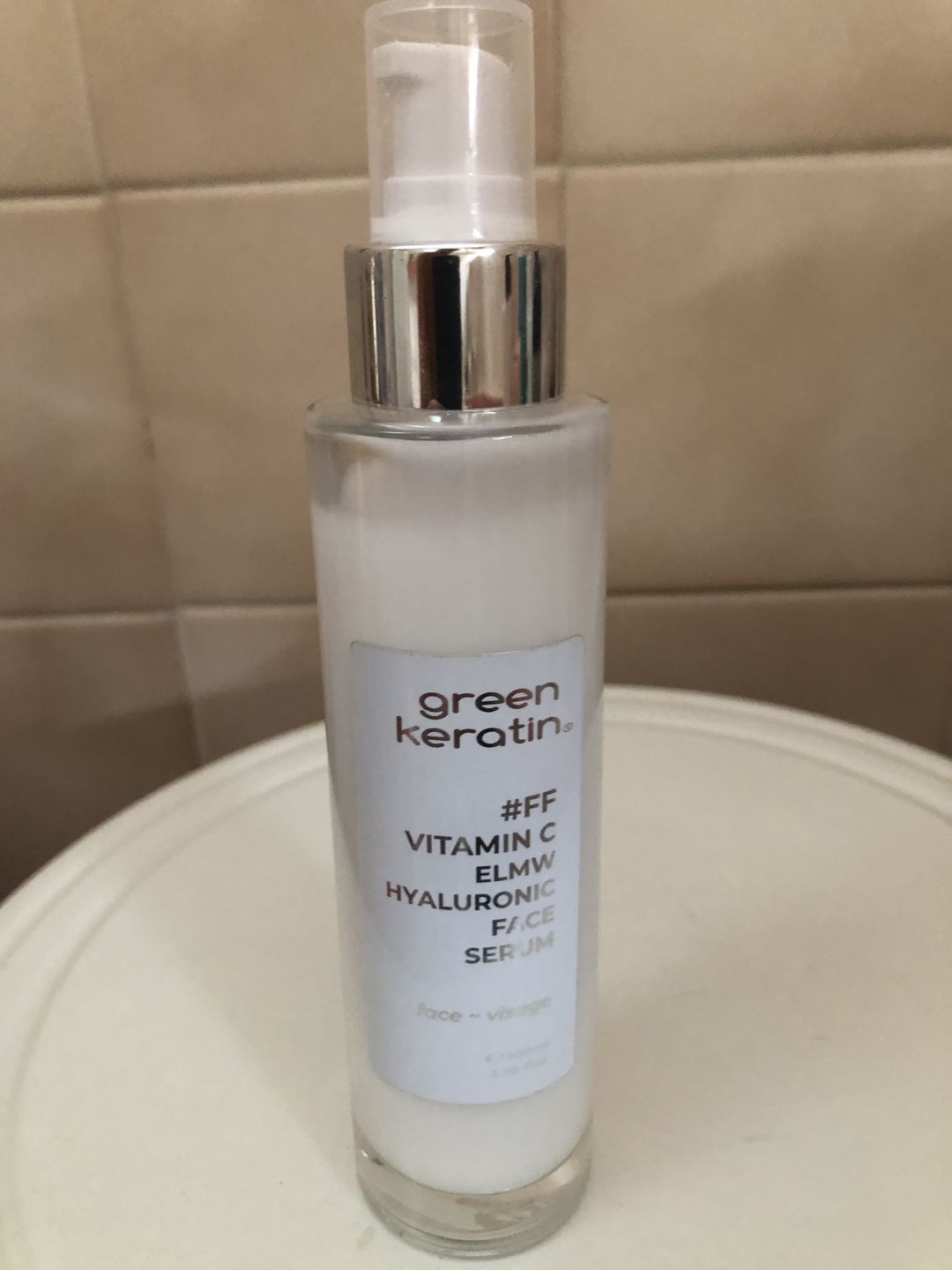 Customer photo review of VITAMINE C ELMW - Sérum à l'acide hyaluronique pour le visage, Sans Parfum