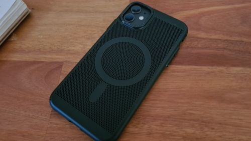 Customer photo review of MagSafe Heat Dissipating iPhone Case
