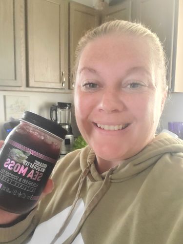 Customer photo review of Elderberry and Soursop Infused Sea Moss Gel