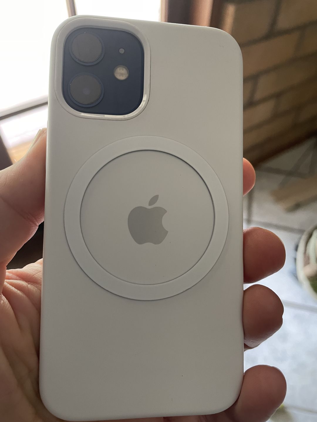 Customer photo review of MagSafe Enhancement Ring (3 Packs)