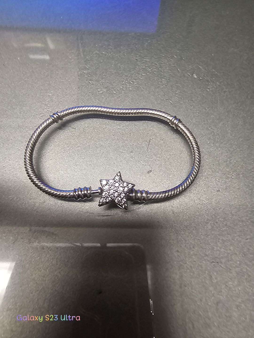 Customer photo review of Pulsera Estrella Diamantes
