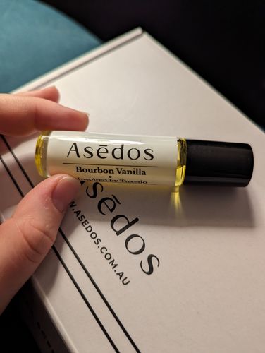 Customer photo review of BOURBON VANILLA PERFUME OIL