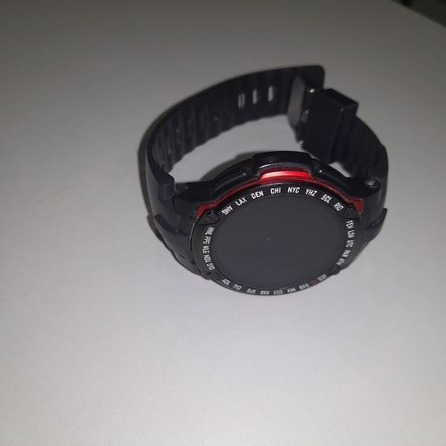 Customer photo review of SENBONO 2022 New V6 Health Smart Watch Men ECG+PPG Blood Pressure Heart Rate Monitor Clock IP68 Waterproof Smartwatch Women
