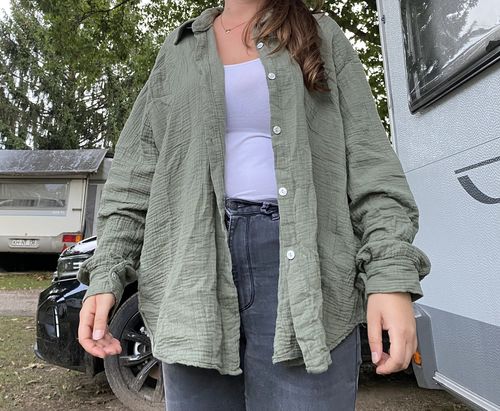 Customer photo review of Midi Waffle Bluse - Khaki