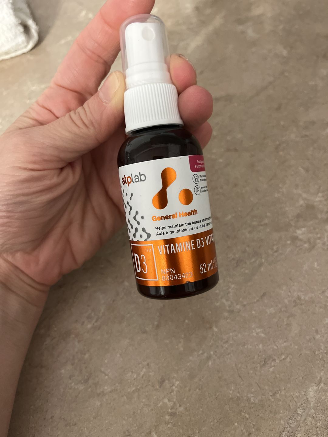 Customer photo review of ATP Lab - Vitamine D3 (vaporisateur) Punch aux fruits 52ml