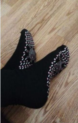 Customer photo review of Self-Heating Acupressure Socks / Jomayli