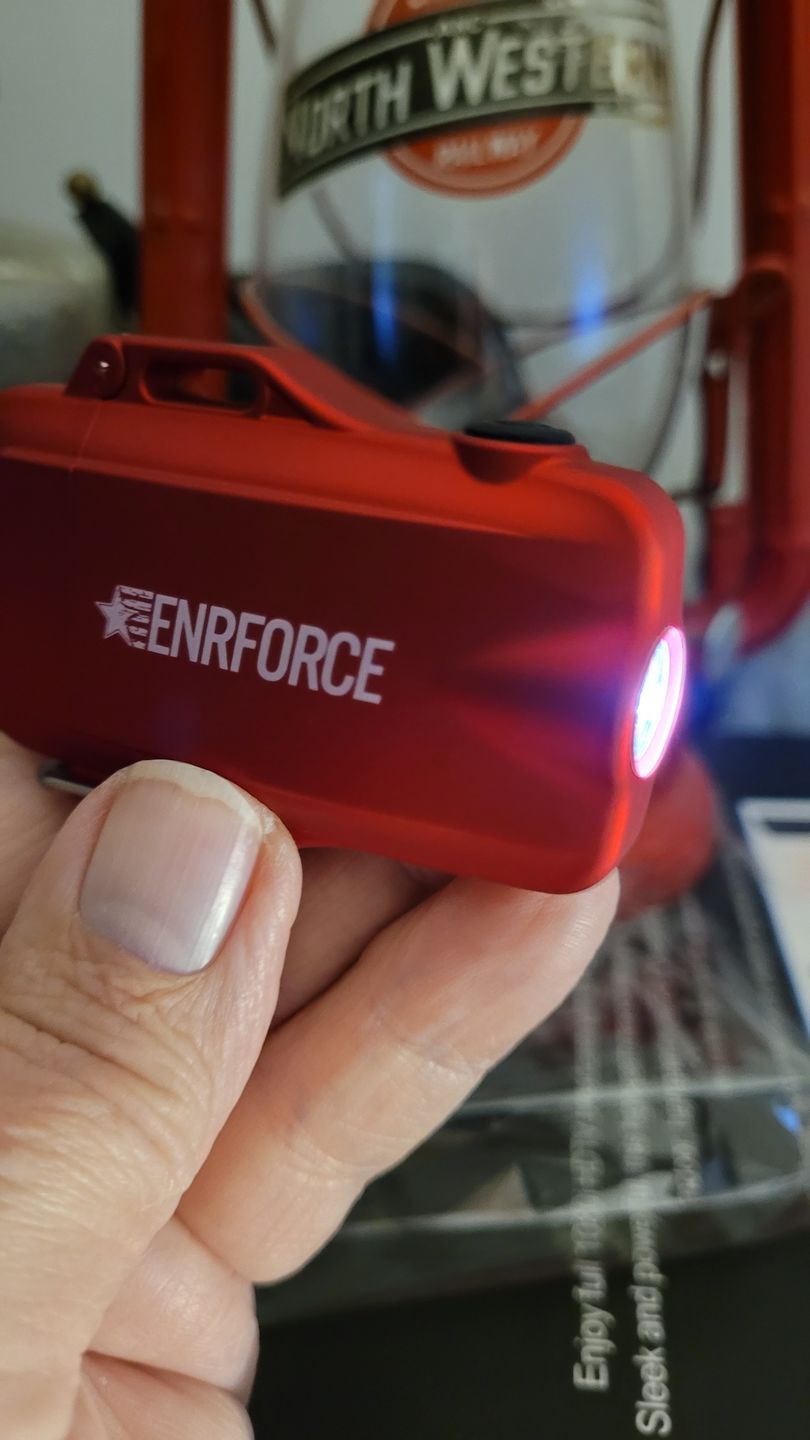 Customer photo review of Metallic Red Arc Lighter